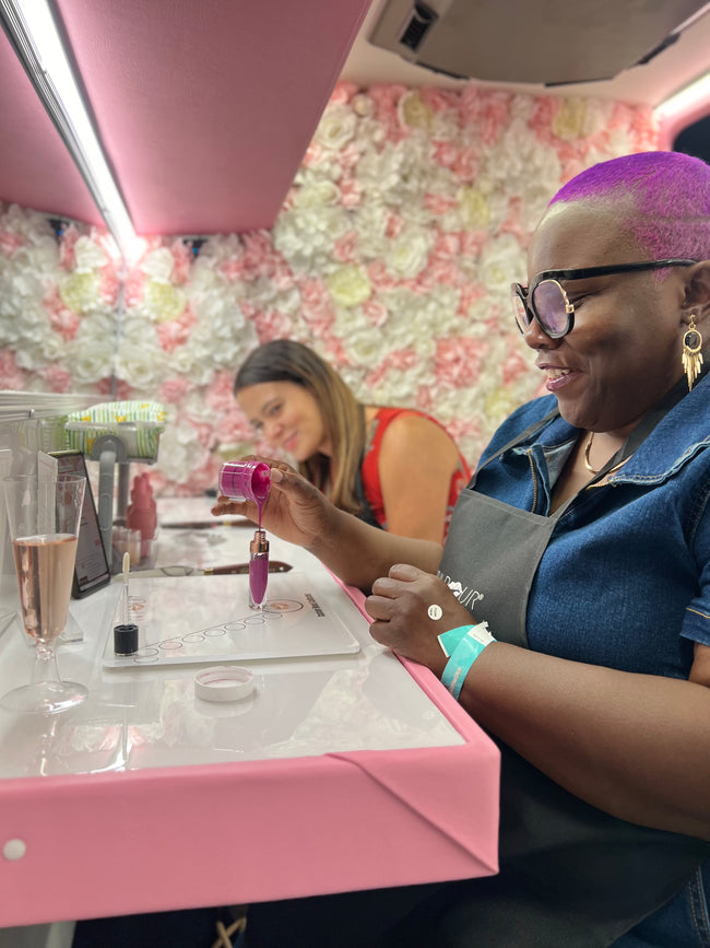 Mobile Studio Lip Experience (Package up to 4 guests)