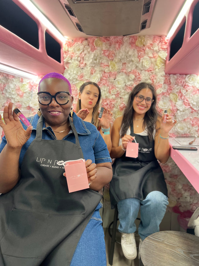 Mobile Studio Lip Experience (Package up to 4 guests)