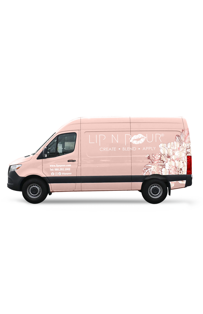 Mobile Studio Lip Experience (Package up to 4 guests)